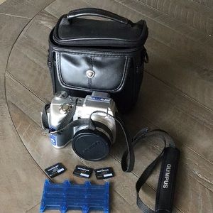 Olympus 7.1 mp digital camera